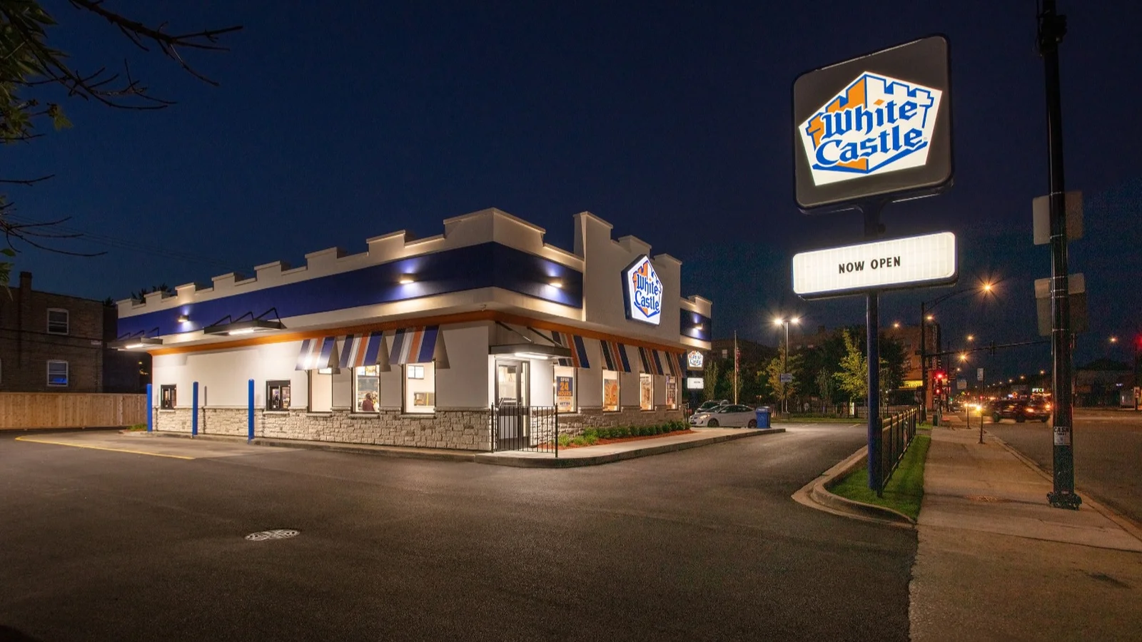 White Castle at night — one of the last remaining Brooklyn locations